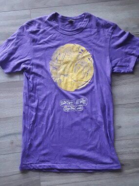St. Vincent & David Byrne Tour Shirt – Small – Love This Giant 2012 tour